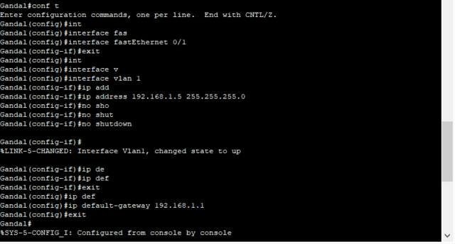 Configurer un Switch Cisco Catalyst 2960 : commandes de base, VLAN et ...